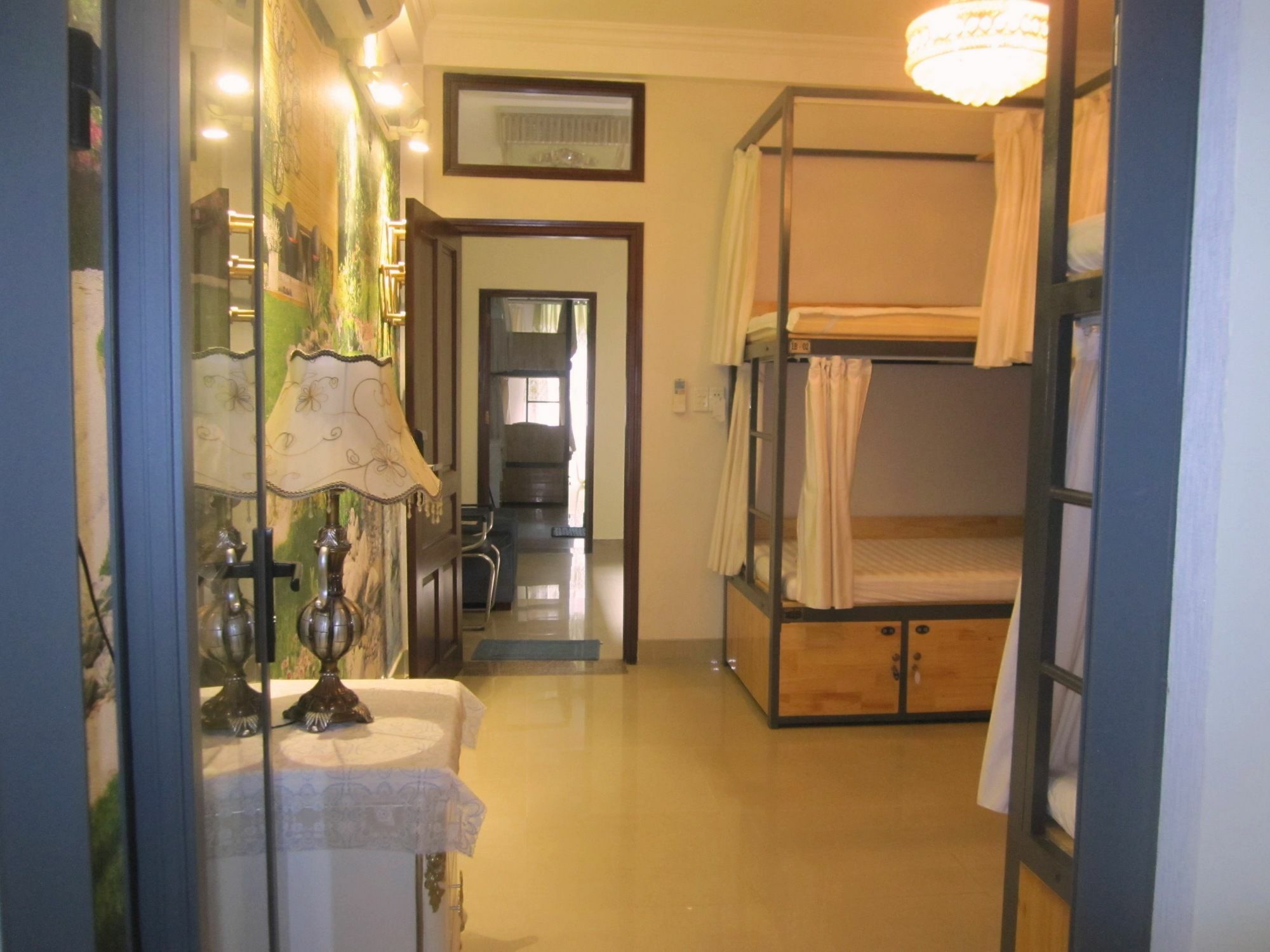 The Lily Hostel & Coffee Ho Chi Minh-staden Exteriör bild